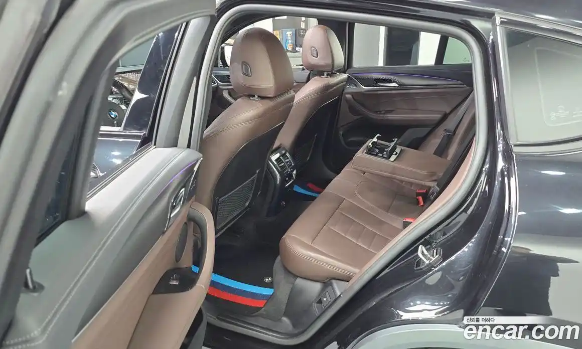 BMW X4 2021 2.0 автомат (гидро), фото 16