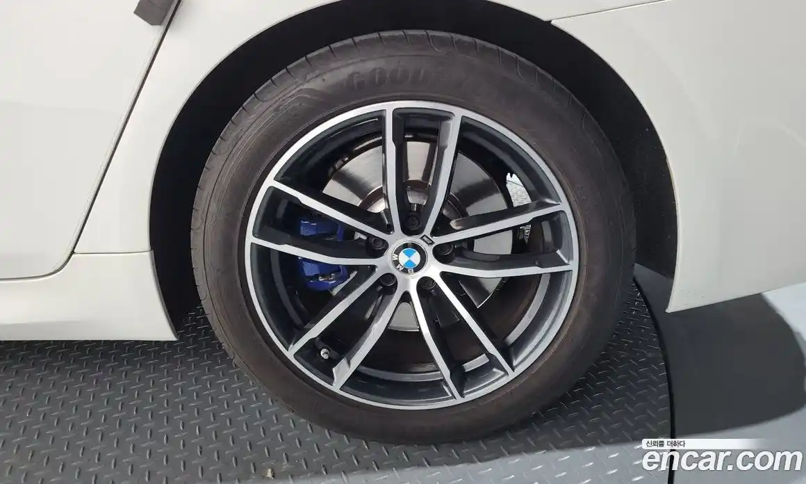 BMW 5 серия 2021 2.0 автомат (гидро), фото 7