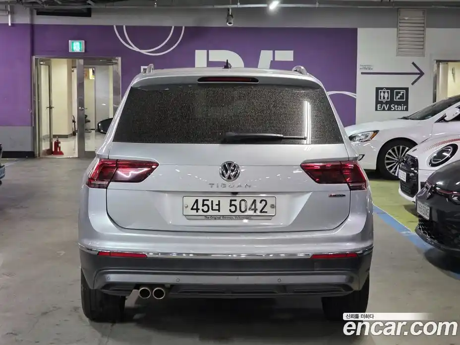 Volkswagen Tiguan 2018 2.0 автомат (гидро), фото 4