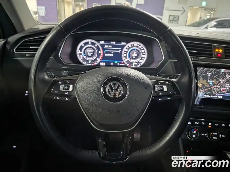 Volkswagen Tiguan 2018 2.0 автомат (гидро), фото 7