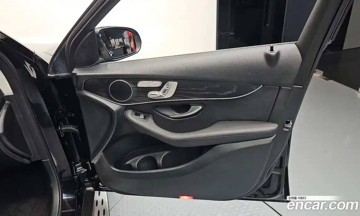 Mercedes-Benz GLC-Class 2019 2.0 автомат (гидро), фото 14