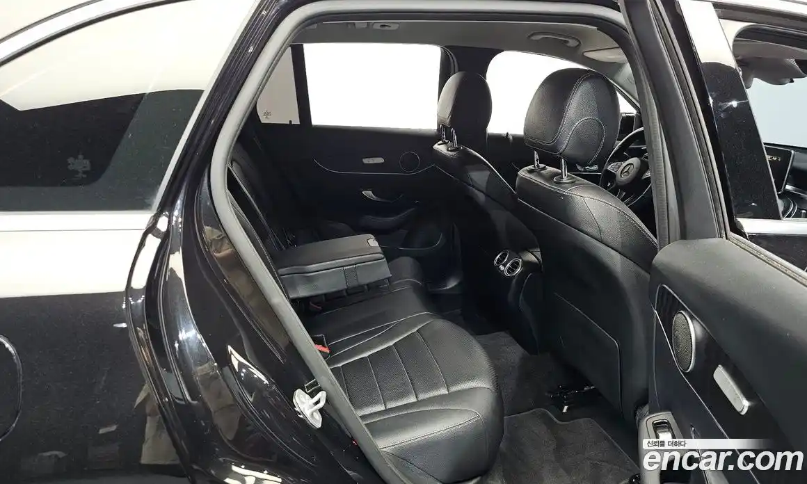 Mercedes-Benz GLC-Class 2019 2.0 автомат (гидро), фото 17