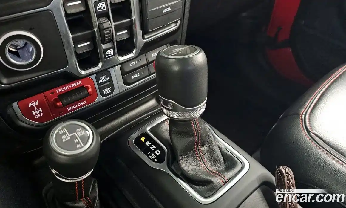 Jeep Gladiator 2022 3.6 автомат (гидро), фото 9