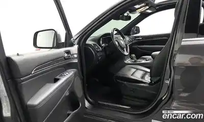 Jeep Cherokee 2019 3.6 автомат (гидро), миниатюра 10