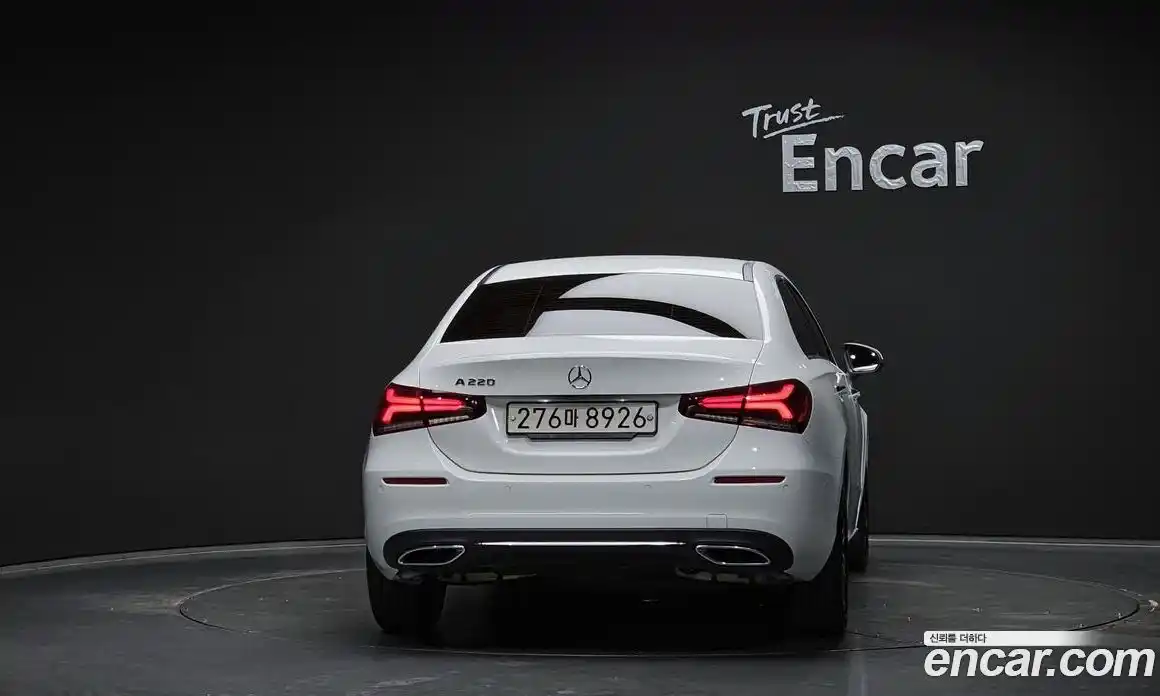 Mercedes-Benz A-Class 2022 2.0 гидро, фото 4 Mercedes-Benz A-Class 2022 2.0 гидро, фото 4