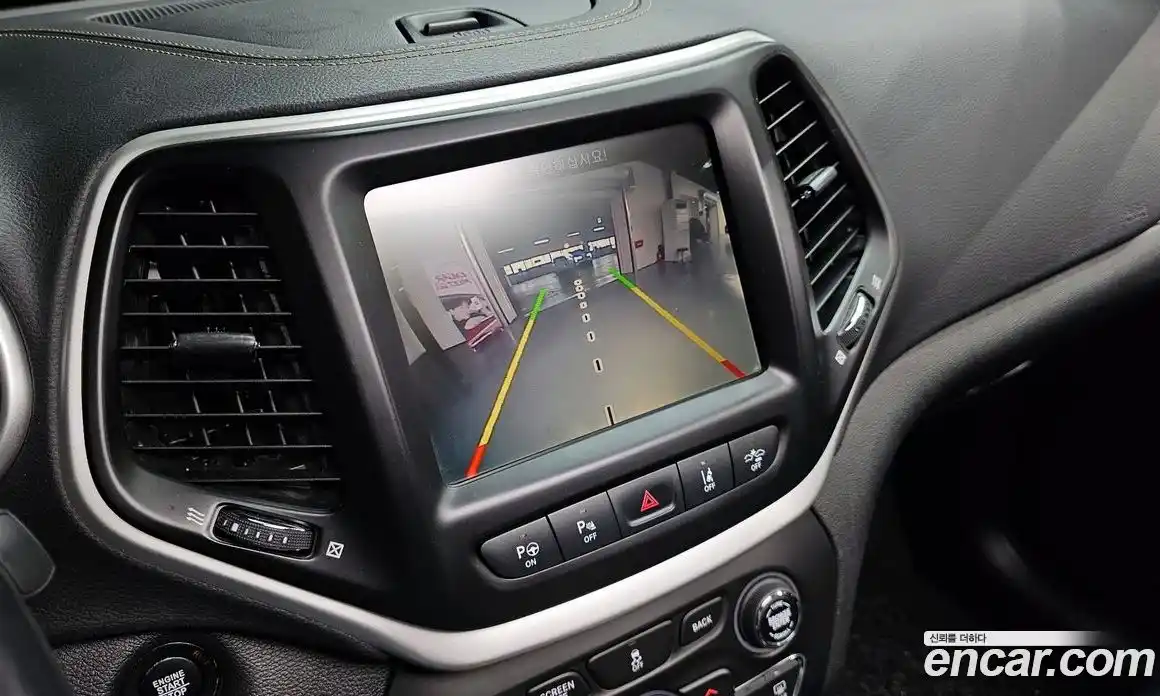 Jeep Cherokee 2017 2.4 автомат (гидро), фото 15