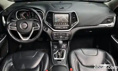 Jeep Cherokee 2017 2.4 автомат (гидро), миниатюра 7