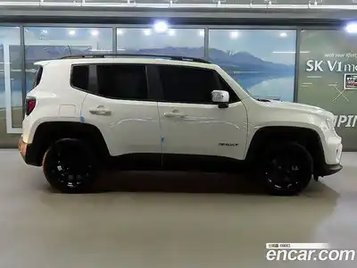 Jeep Renegade 2022 1.3 автомат (гидро), миниатюра 3