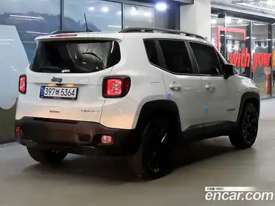Jeep Renegade 2022 1.3 автомат (гидро), миниатюра 4