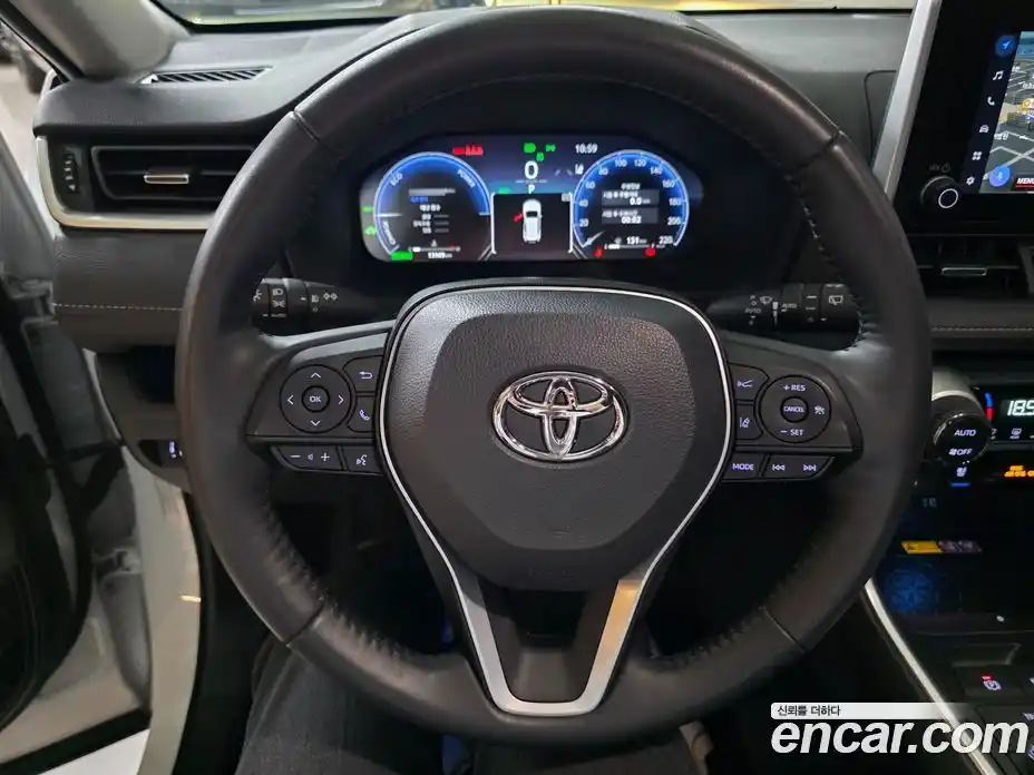 Toyota RAV4 2024 2.5 гидро, фото 14