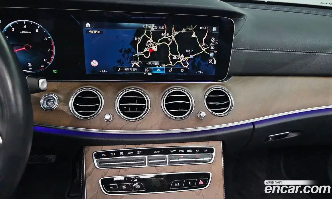 Mercedes-Benz E-Class 2021 2.0 автомат (гидро), фото 20