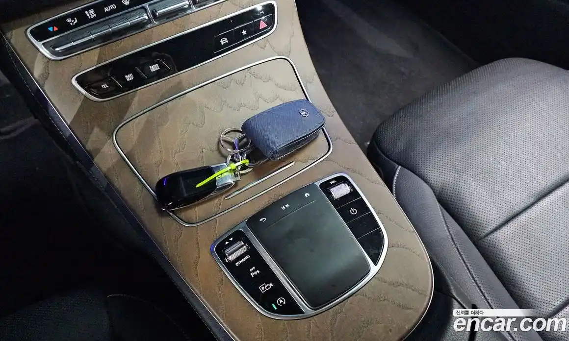 Mercedes-Benz E-Class 2021 2.0 автомат (гидро), фото 24
