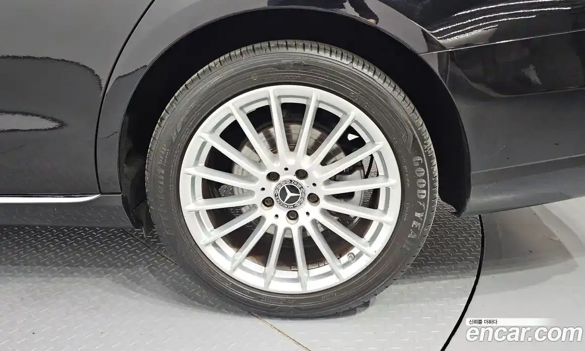 Mercedes-Benz E-Class 2021 2.0 автомат (гидро), фото 7