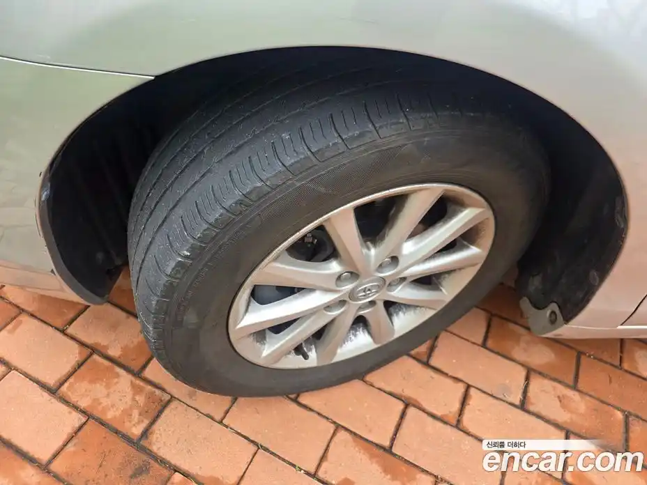 Toyota Camry 2011 2.5 гидро, фото 5