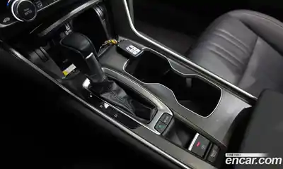 Honda Accord 2019 1.5 автомат (гидро), миниатюра 12