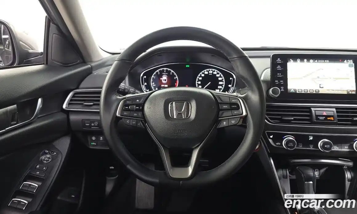 Honda Accord 2019 1.5 автомат (гидро), фото 19