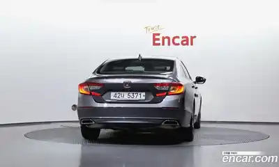 Honda Accord 2019 1.5 автомат (гидро), миниатюра 4