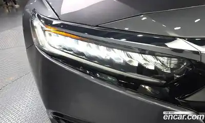 Honda Accord 2019 1.5 автомат (гидро), миниатюра 8