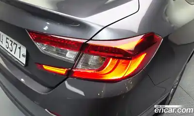 Honda Accord 2019 1.5 автомат (гидро), миниатюра 9