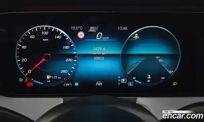 Mercedes-Benz E-Class 2020 2.0 автомат (гидро), миниатюра 11