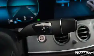 Mercedes-Benz E-Class 2020 2.0 автомат (гидро), миниатюра 12