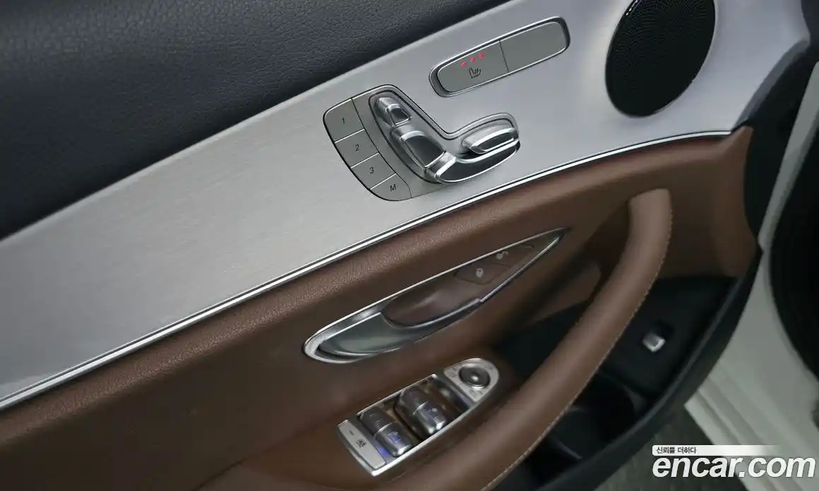 Mercedes-Benz E-Class 2020 2.0 автомат (гидро), фото 25