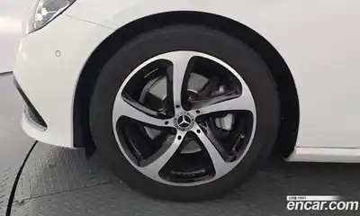 Mercedes-Benz E-Class 2020 2.0 автомат (гидро), миниатюра 5