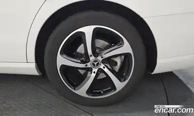 Mercedes-Benz E-Class 2020 2.0 автомат (гидро), миниатюра 7