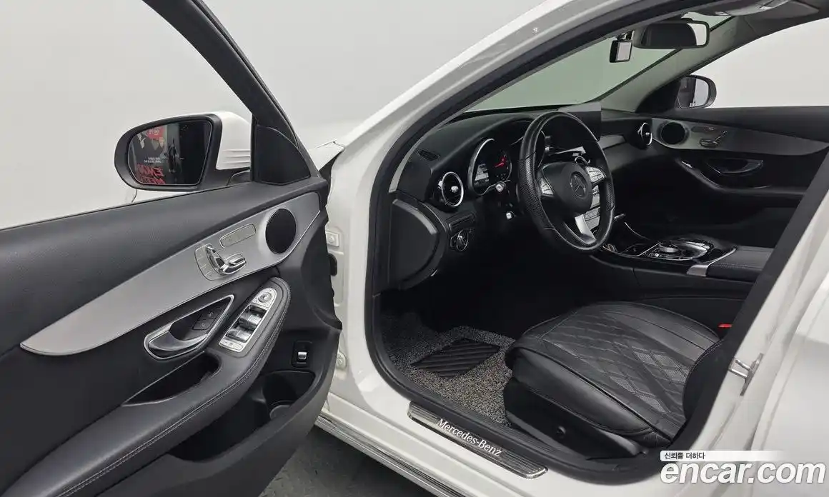 Mercedes-Benz C-Class 2016 2.0 автомат (гидро), фото 12