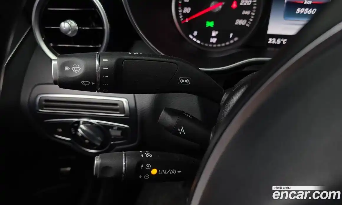 Mercedes-Benz C-Class 2016 2.0 автомат (гидро), фото 27