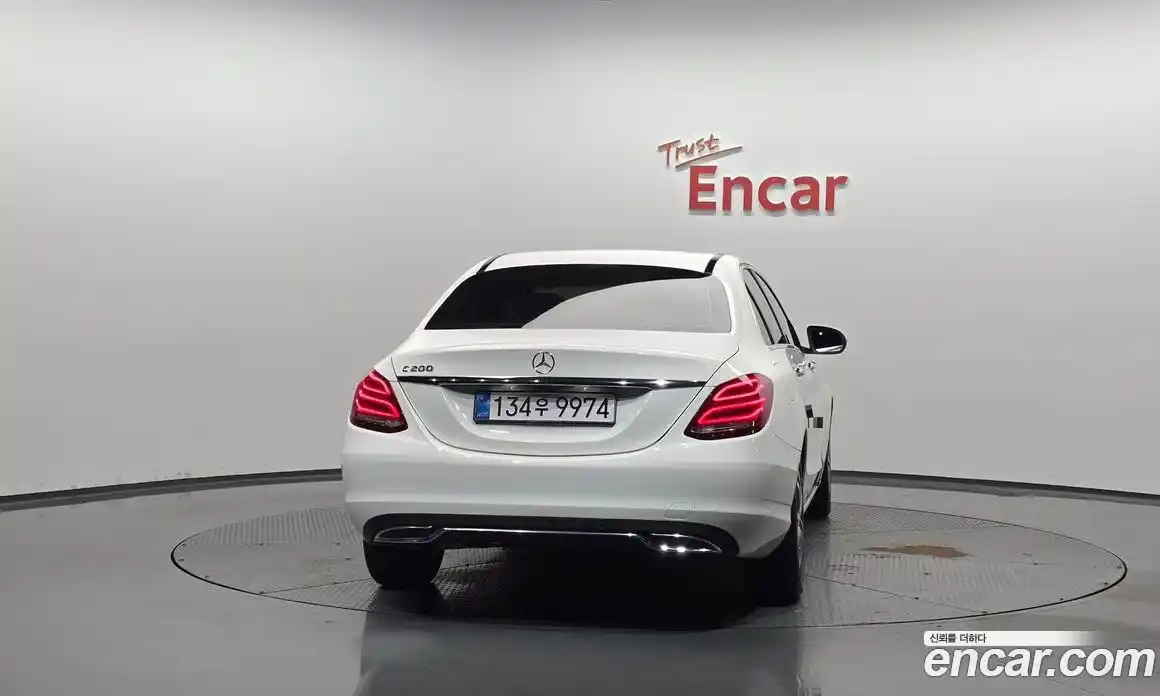 Mercedes-Benz C-Class 2016 2.0 автомат (гидро), фото 3