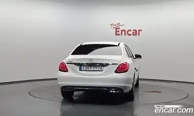 Mercedes-Benz C-Class 2016 2.0 автомат (гидро), миниатюра 3