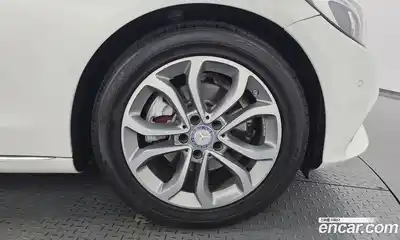 Mercedes-Benz C-Class 2016 2.0 автомат (гидро), миниатюра 4