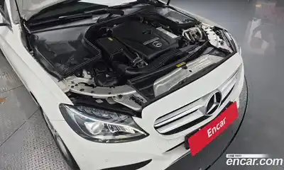 Mercedes-Benz C-Class 2016 2.0 автомат (гидро), миниатюра 5