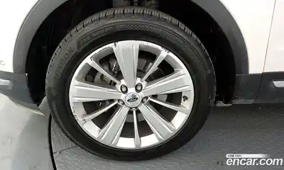 Ford Explorer 2019 2.3 автомат (гидро), миниатюра 5