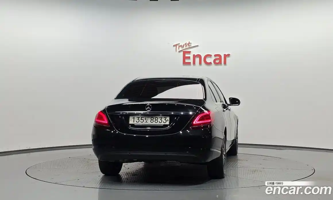 Mercedes-Benz C-Class 2020 2.0 автомат (гидро), фото 4