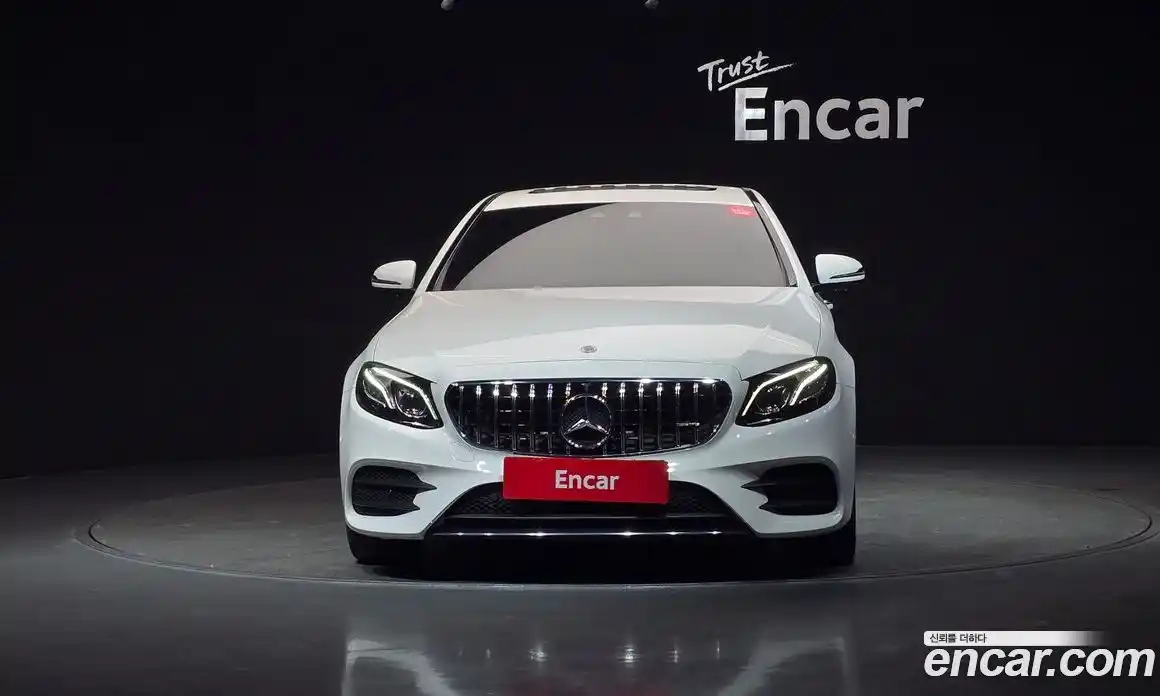 Mercedes-Benz E-Class 2017 2.0 автомат (гидро), фото 3