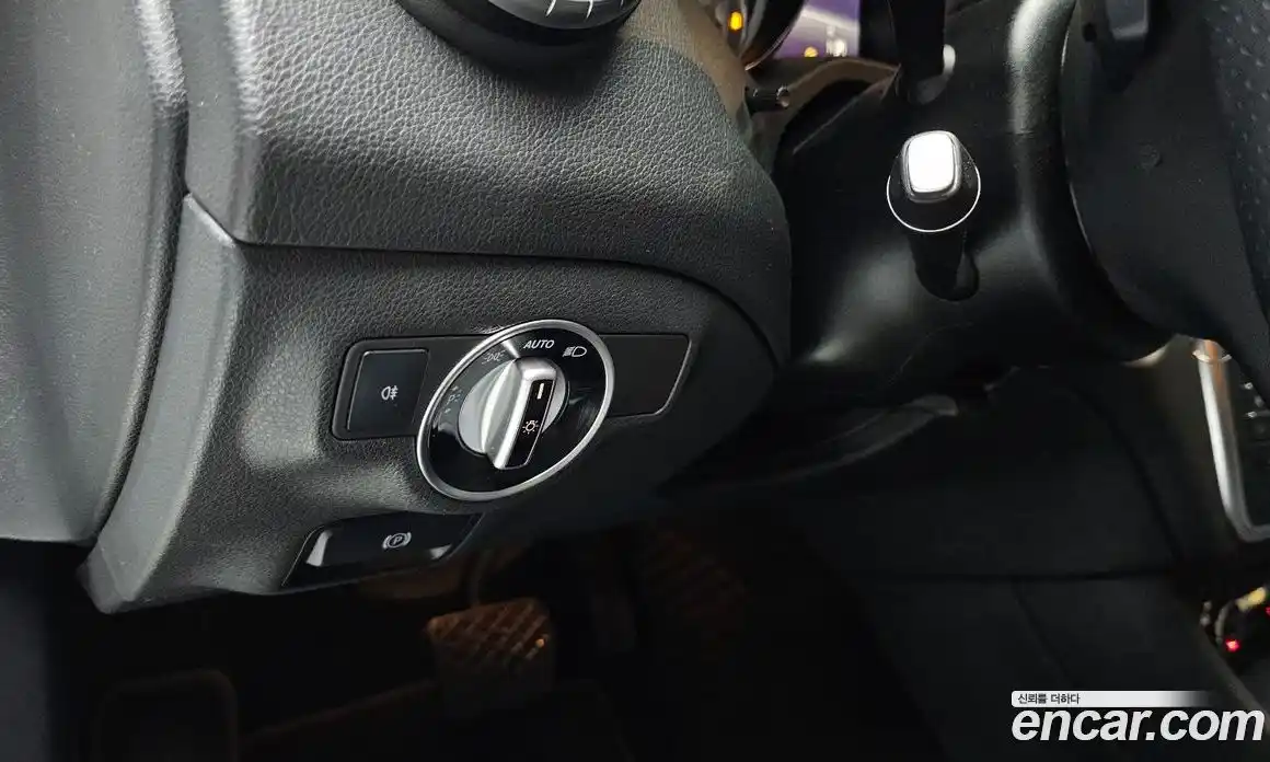 Mercedes-Benz CLA-Class 2016 2.1 гидро, фото 19 Mercedes-Benz CLA-Class 2016 2.1 гидро, фото 19