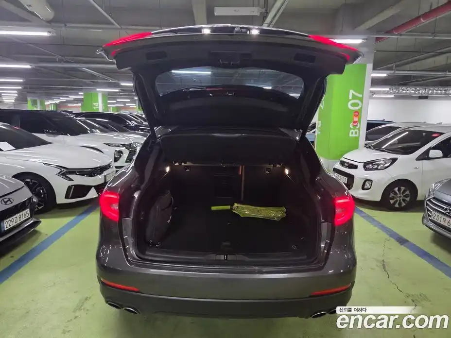Maserati Levante 2019 3.0 гидро, фото 16