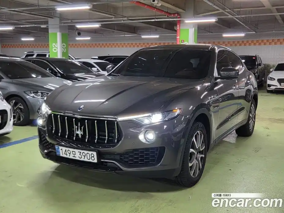 Maserati Levante 2019 3.0 гидро, фото 3