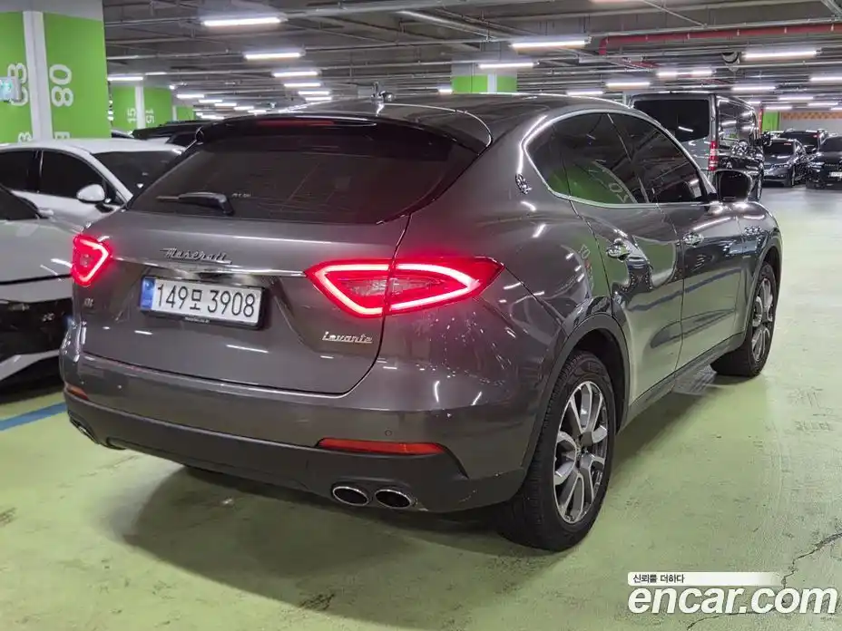 Maserati Levante 2019 3.0 гидро, фото 4