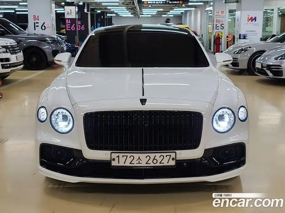 Bentley Flying Spur 2020 6.0 гидро, фото 3