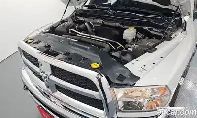 Dodge Ram Pick Up 2017 5.6 гидро, миниатюра 6