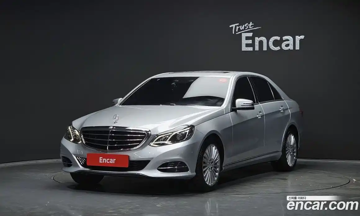 Mercedes-Benz E-Class 2016 3.5 гидро, фото 1 Mercedes-Benz E-Class 2016 3.5 гидро, фото 1