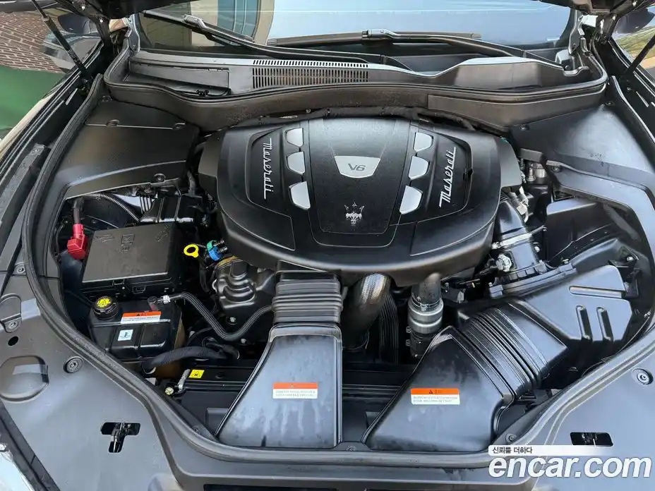 Maserati Levante 2020 3.0 гидро, фото 14