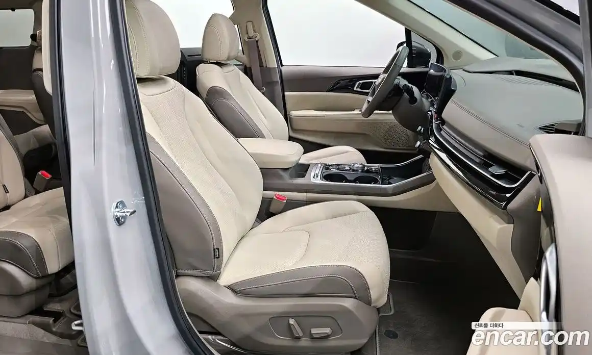 Kia Carnival 2025 3.5 автомат (гидро), фото 10