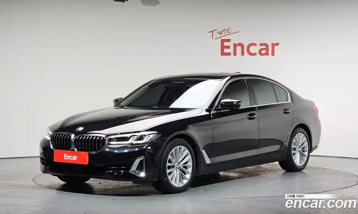 BMW 5 серия 2023 2.0 автомат (гидро), фото 1