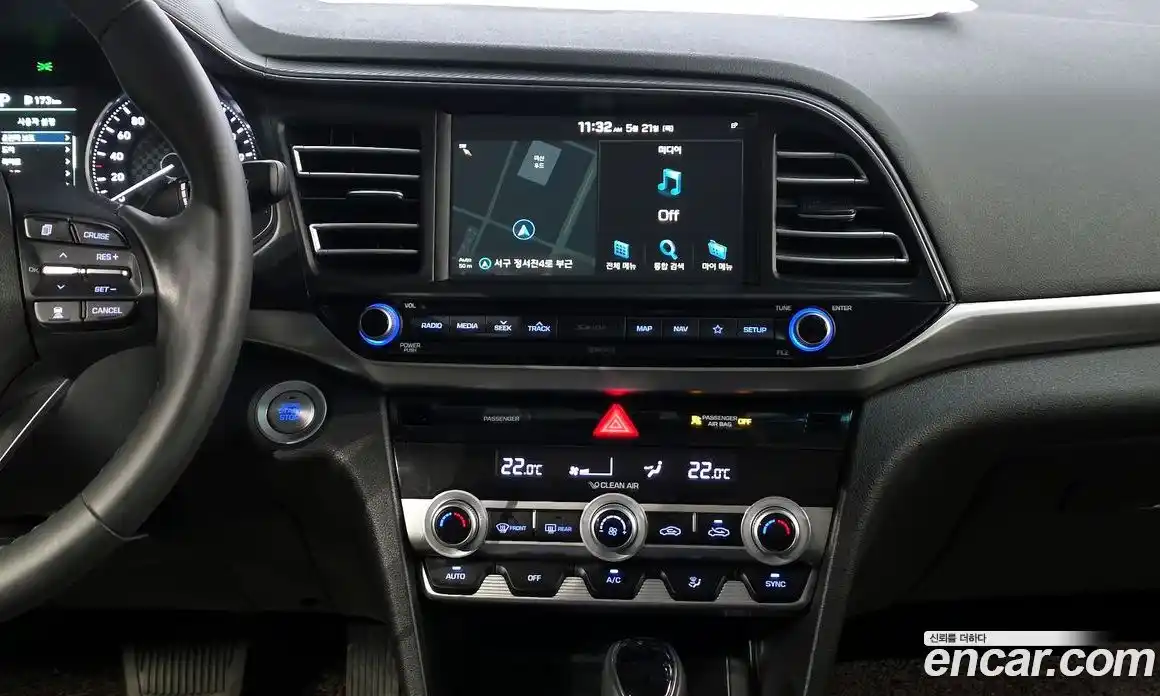 Hyundai Avante 2019 1.6 автомат (гидро), фото 19