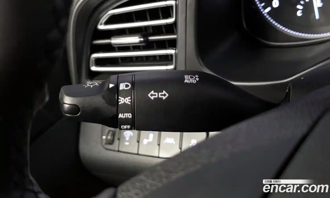 Hyundai Avante 2019 1.6 автомат (гидро), фото 27