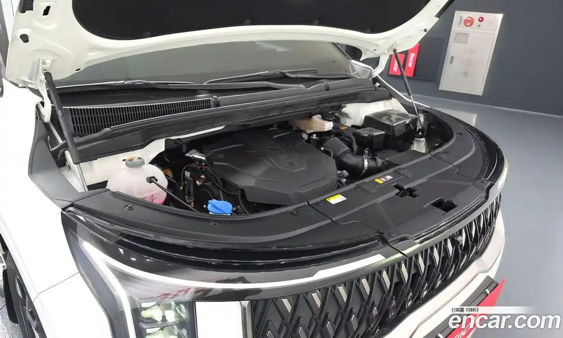 Kia Carnival 2024 2.2 автомат (гидро), фото 6